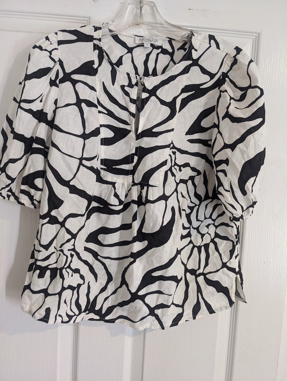 Rachel Zoe Black & White Abstract Puff Sleeve Blouse